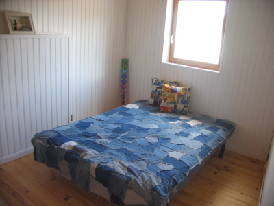 2nd/ 3rd bedroom upstairs